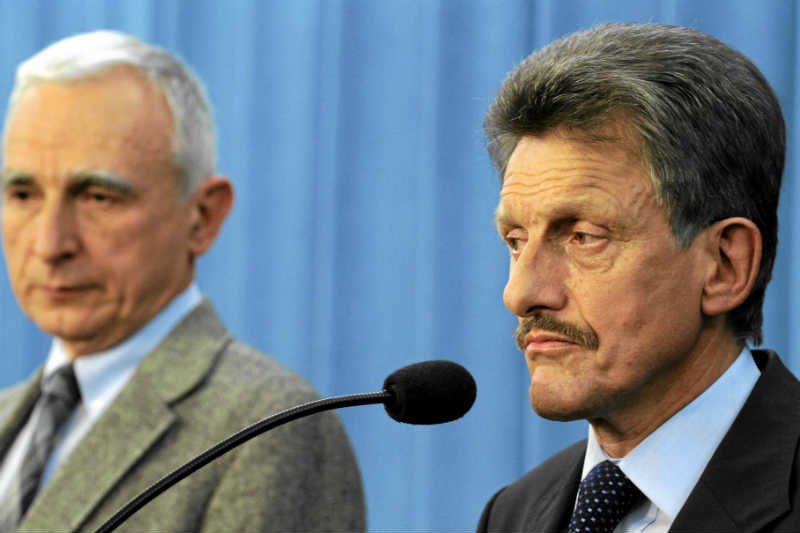 Stanisław Piotrowicz uważa, że antyrządowe demonstracje to łamanie zasad demokracji.