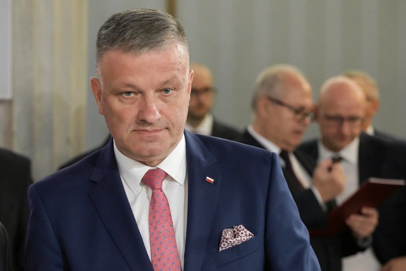 Poseł PiS Grzegorz Woźniak wyprawił huczne imieniny w czasie epidemii koronawirusa.