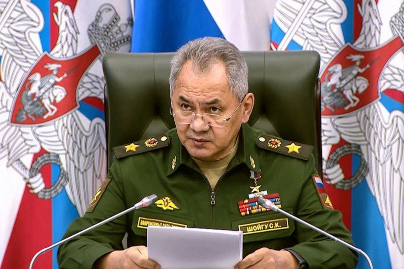 Siergiej Szojgu: "Każdy transport ze wsparciem militarnym dla Ukrainy jest celem do zniszczenia"