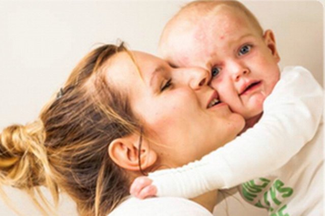 Kajtuś z mamą jeszcze przed wyjazdem do USA.