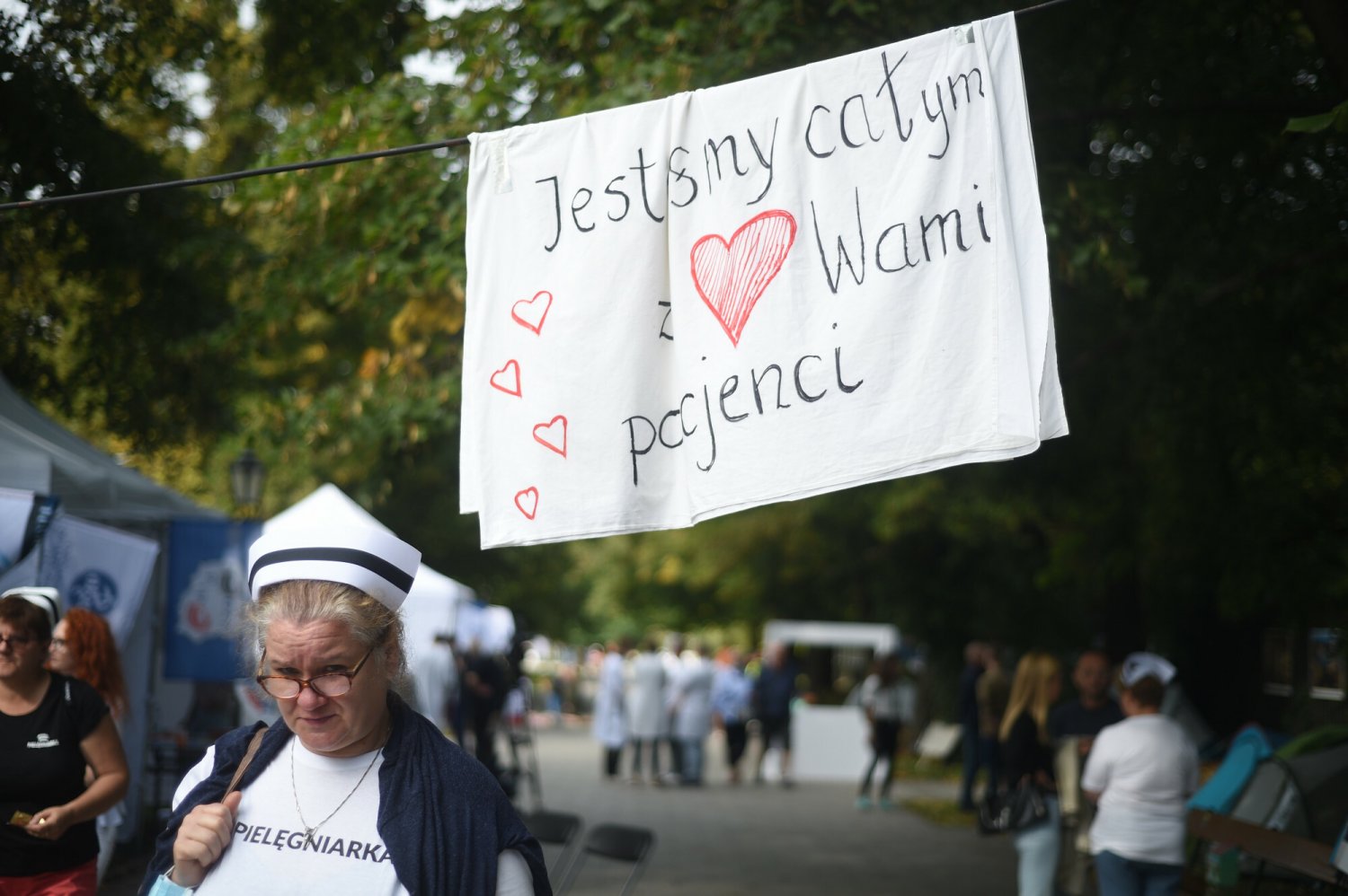 Bogna Janke, prezydencka minister ds. dialogu społecznego organizuje spotkanie z protestującymi medykami. Czy jednak pojawią się na nim?