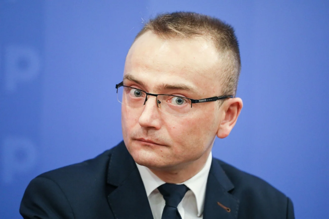 Bezpartyjni Samorządowcy na wybory w 2025 roku wystawili Marka Wocha. Marek Woch, kandydat na prezydenta z ramienia ugrupowania Bezpartyjni Samorządowcy.