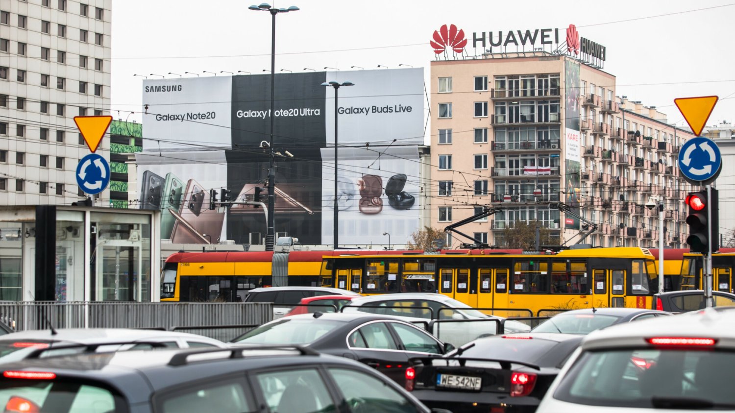 Co kryje się za nazwami znanych firm? Niektóre tłumaczenia są zaskakujące