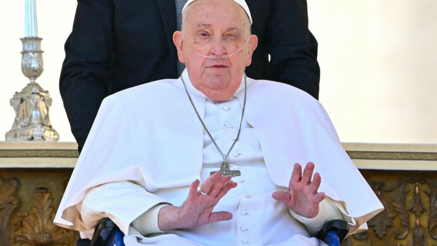 Stan zdrowia papieża Franciszka. Lekarz zdradził szczegóły.