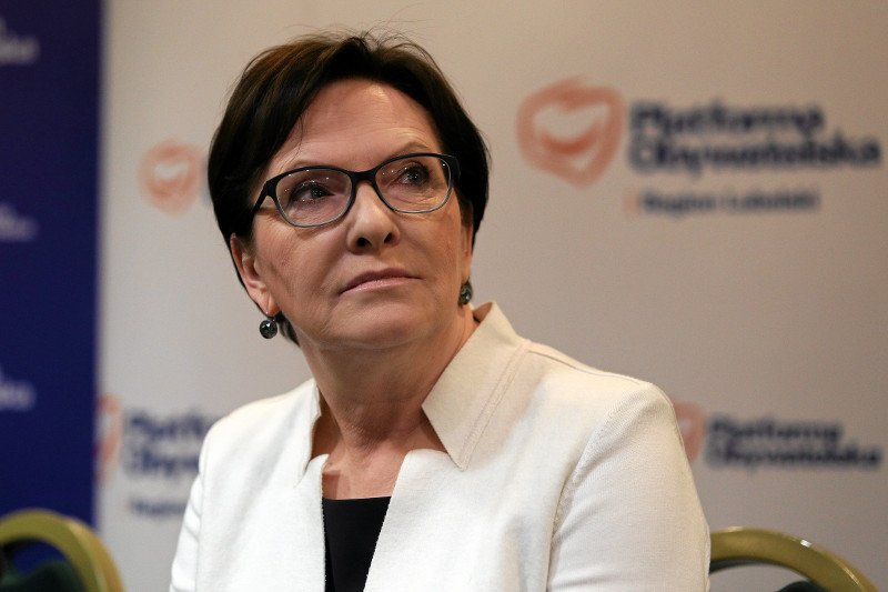 Była premier Ewa Kopacz czuje się oskarżona przez prezesa PiS Jarosława Kaczyńskiego o śmierć prezydenta Lecha Kaczyńskiego