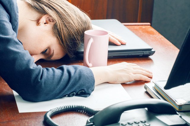 Pracownicy nie są tak zajęci, na jakich chcieliby wyglądać.