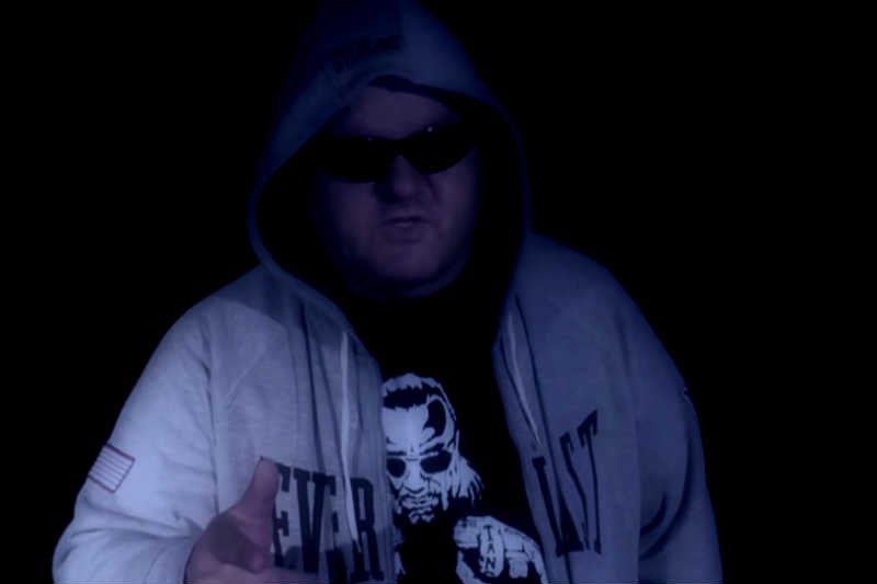 Główny Inspektor Sanitarny znowu rapuje.