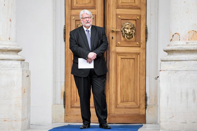 Witold Waszczykowski będzie "dowodził" armią rycerzy, która będzie mu pomagać w ochronie dobrego imienia Polski.