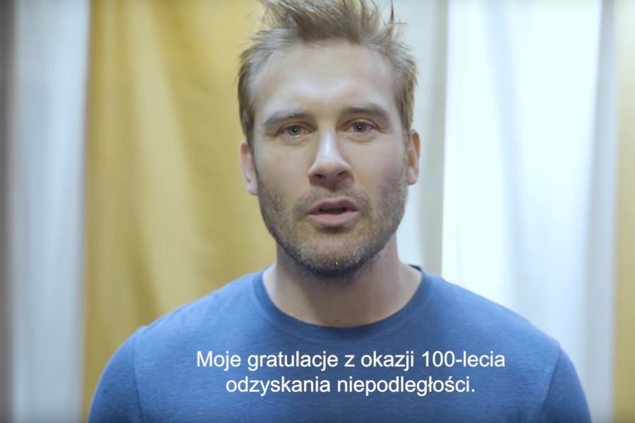 Życzenia Polsce złożył między innymi serialowy Rollo