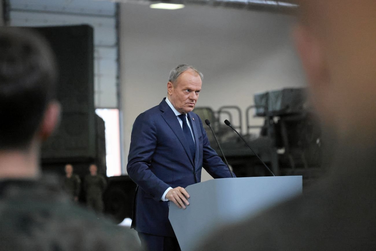 Rosyjskie drony nad Polską. Premier Tusk przekazał nowe informacje. Rosyjskie drony nad Polską. Donald Tusk z nowym komunikatem.