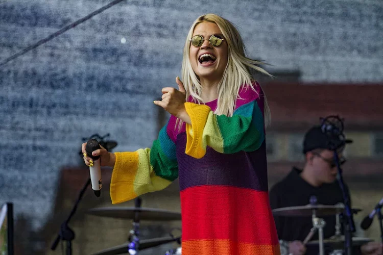 Margaret oddaje InstaStories osobom LGBT+