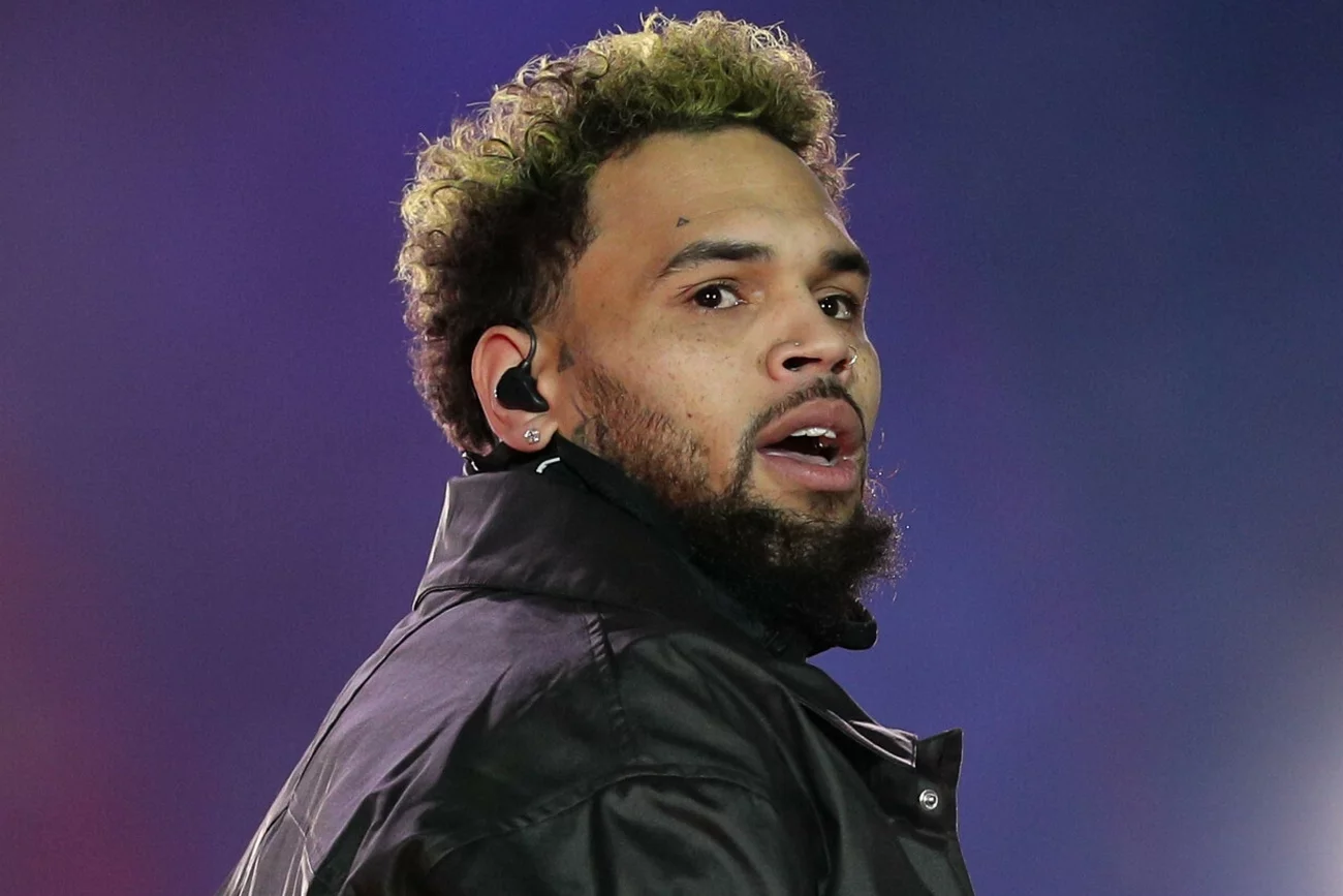 Chris Brown został oskarżony o gwałt na tancerce.