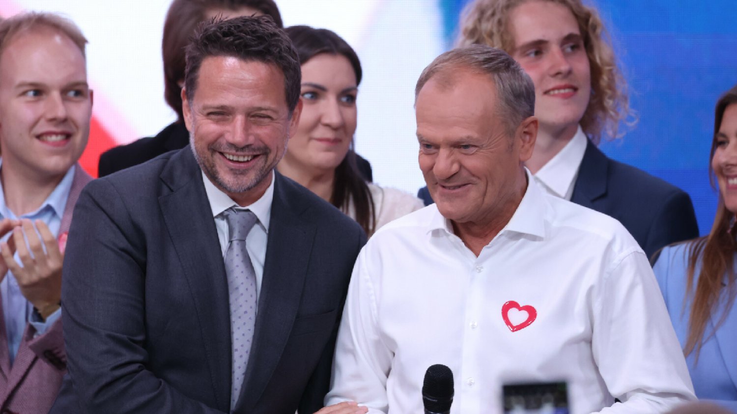 Sondaż. Trzaskowski deklasuje rywali. Morawiecki bez szans na prezydenturę.