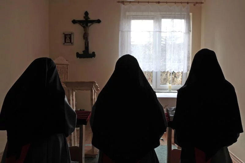 W Katowicach potwierdzane są zakażenia koronawirusem wśród zakonnic.