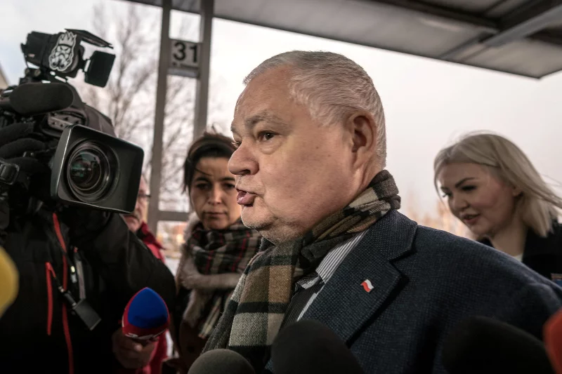 Adam Glapiński zignorował wolę prezesa Kaczyńskiego.