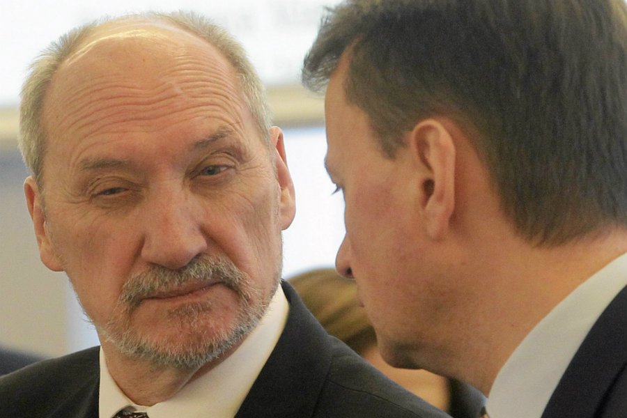 Mariusz Błaszczak ostro wziął się za porządki po Antonim Macierewiczu.