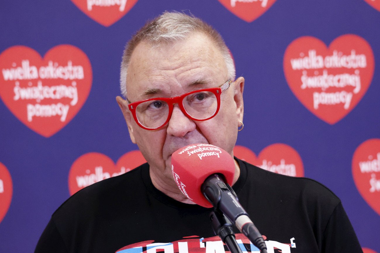 WOŚP przekazuje 40 mln zł dla powodzian.