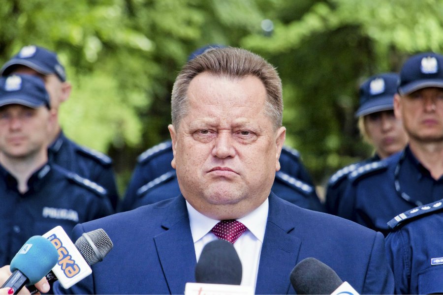 Obciętą głowę, która miała znajdować się blisko posiadłości wiceszefa MSWiA Jarosława Zielińskiego, w rzeczywistości znaleziono w 1999 roku, 239 km od jego posiadłości. Innych tego typu zdarzeń nie zarejestrowano.