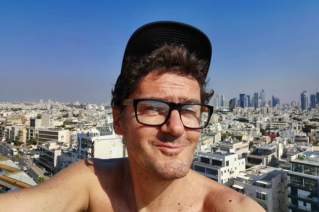 Kuba Wojewódzki wrzucił nagie zdjęcie w słusznym celu. Chodzi o pandemię koronawirusa