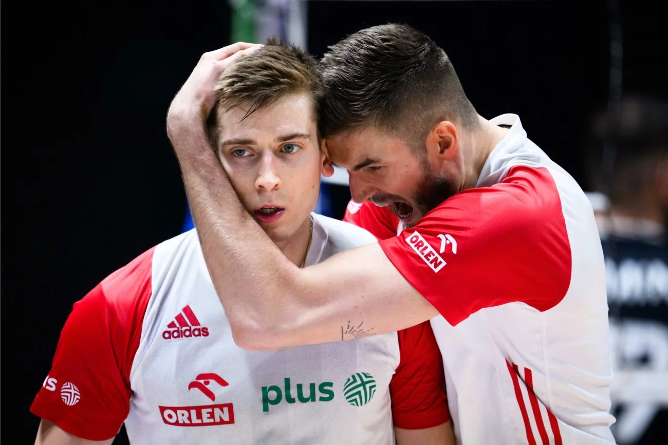 Kamil Semeniuk i Karol Kłos, czyli nasi bohaterowie w meczu z Iranem fetują awans do półfinału