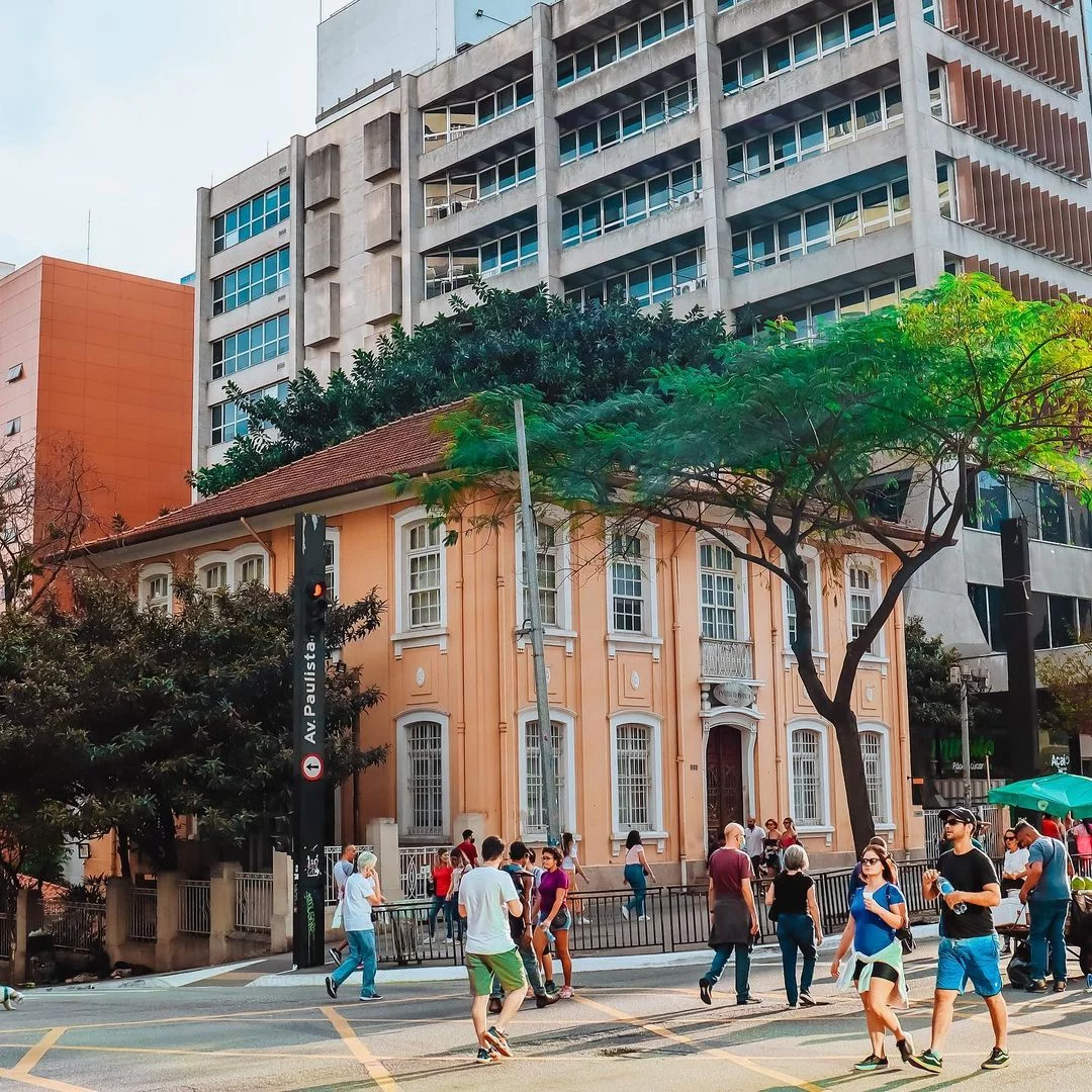 W São Paulo architektura z czasów kolonialnych miesza się z nowoczesnością. 