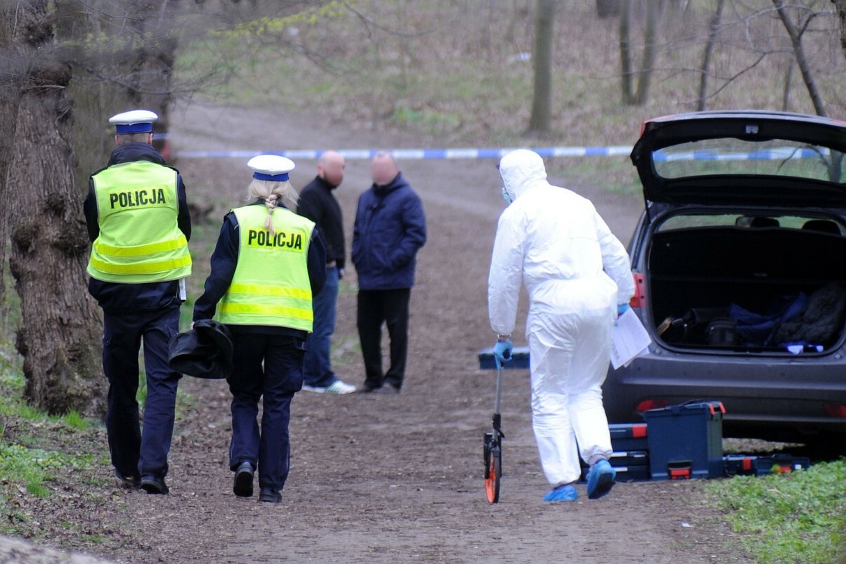 Ciała dzieci w ognisku. Co wiadomo o rodzinie z Woli Szczucińskiej?