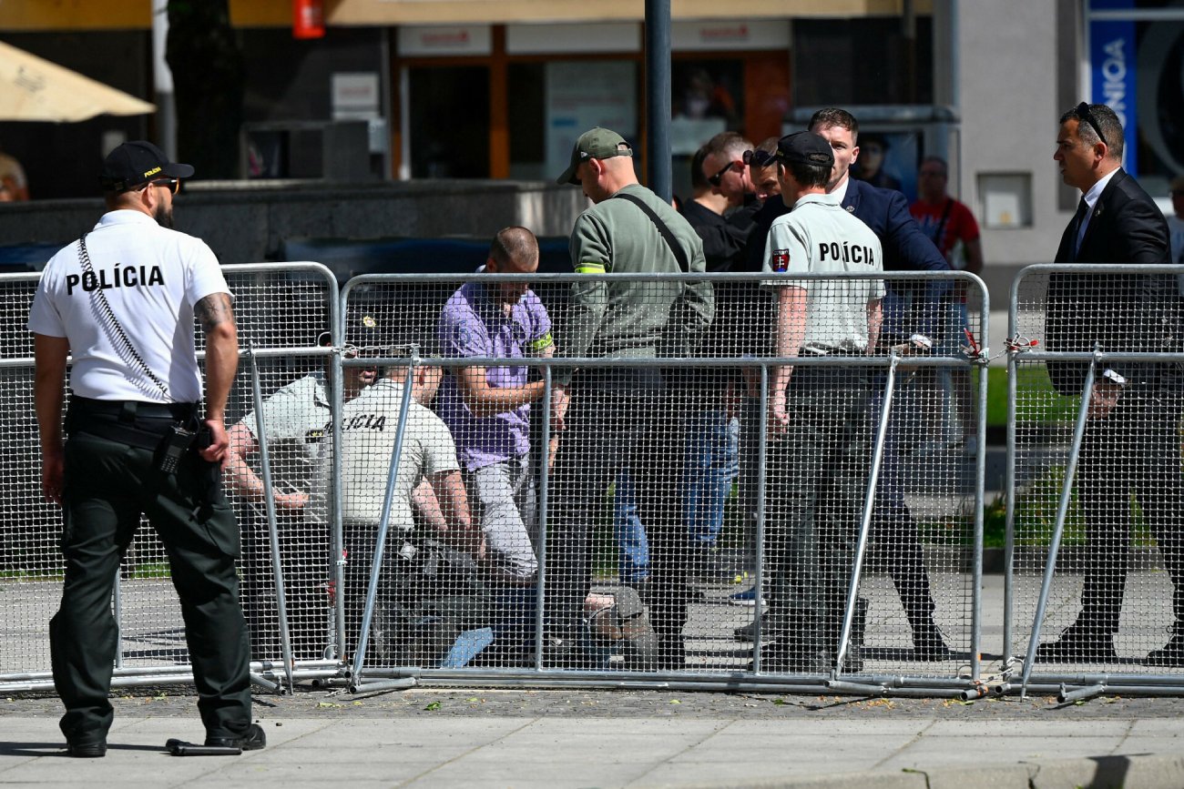 Zamach na Roberta Fico. Juraj C. mówi, że nie chciał strzelać