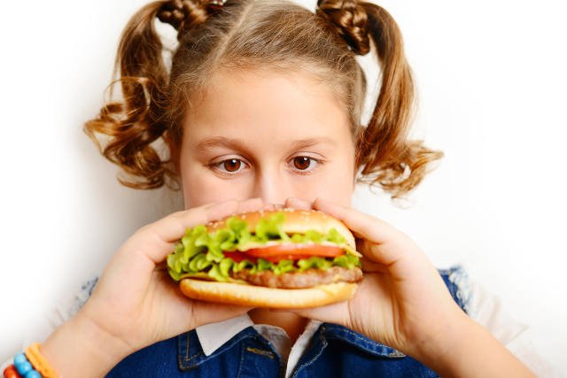 Problem otyłości dotyczy 22 proc. polskich dzieci w wieku szkolnym.