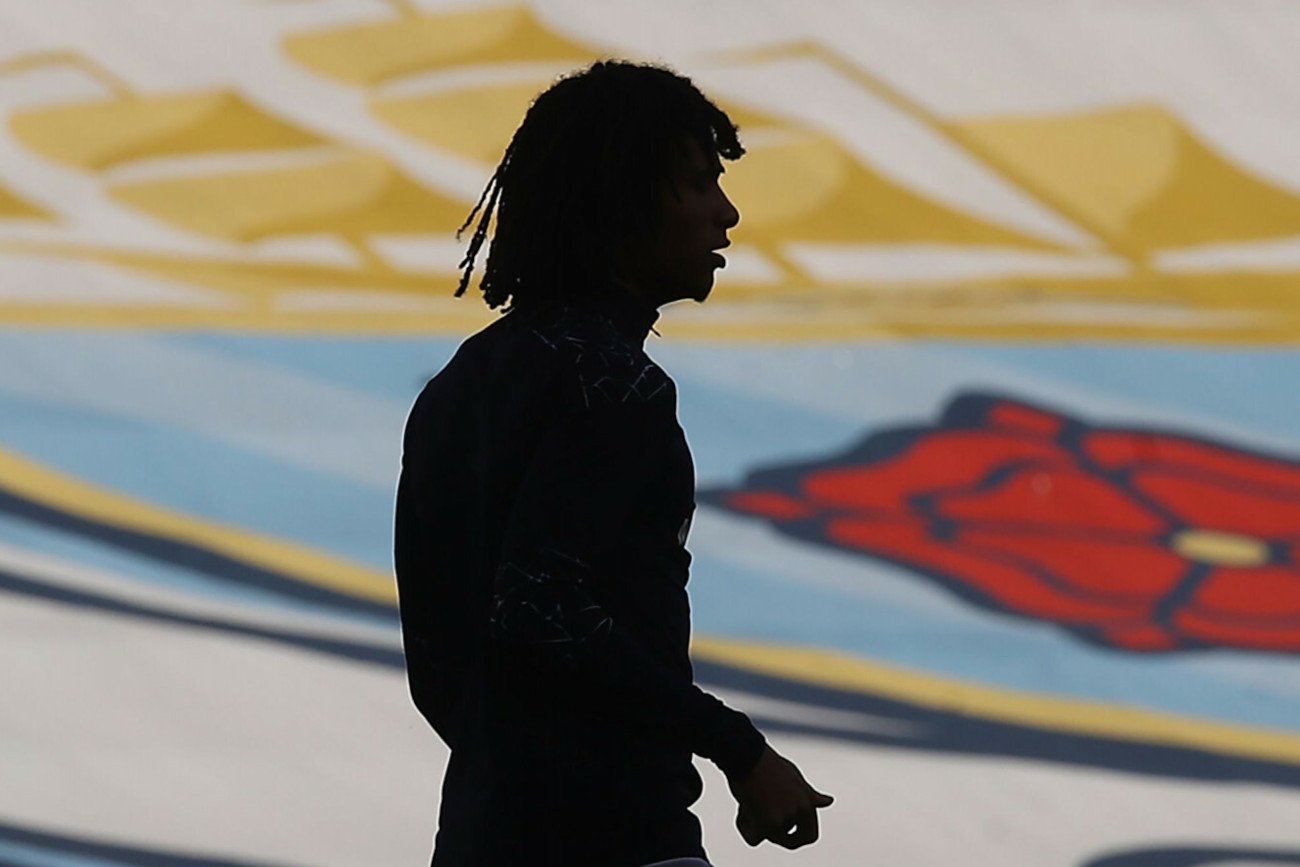 Gol autorstwa Nathana Ake w środowym meczu Ligi Mistrzów miał szczególny wyraz...