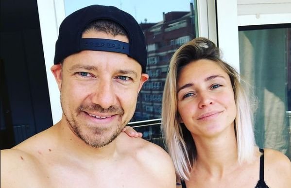 Yuli i Mateo w epoce koronawirusa postanowili zarabiać na filmach porno. Ich filmy biją rekordy popularności.