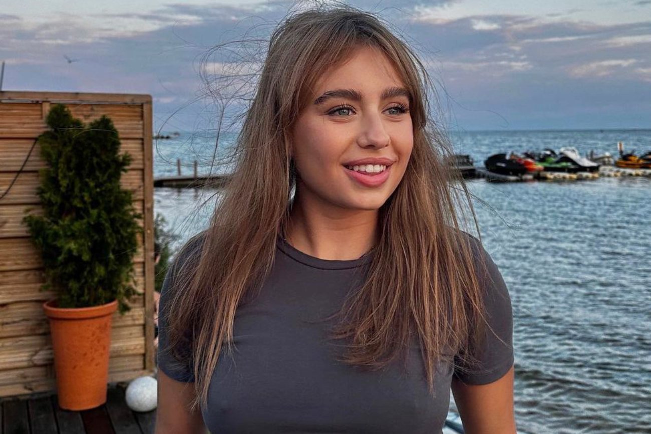 Oliwia Bieniuk wyrosła na piękną kobietę. Nie lubi porównywania do mamy