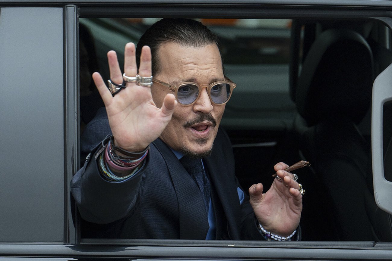 Johnny Depp wygrał proces z Amber Heard.