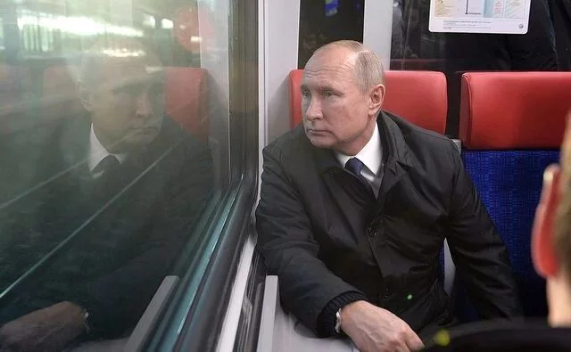 Władimir Putin ma przemiesczać się w pancernym pociągu.