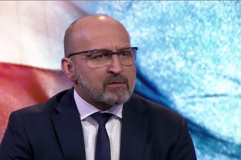 Były premier Kazimierz Marcinkiewicz komentował działania UE w sprawie rządu PiS.