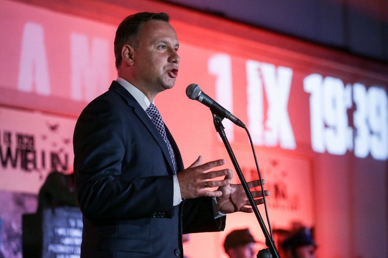 Prezydent Andrzej Duda rozpoczął obchody rocznicy wybuchu II Wojny Światowej w Wieluniu.