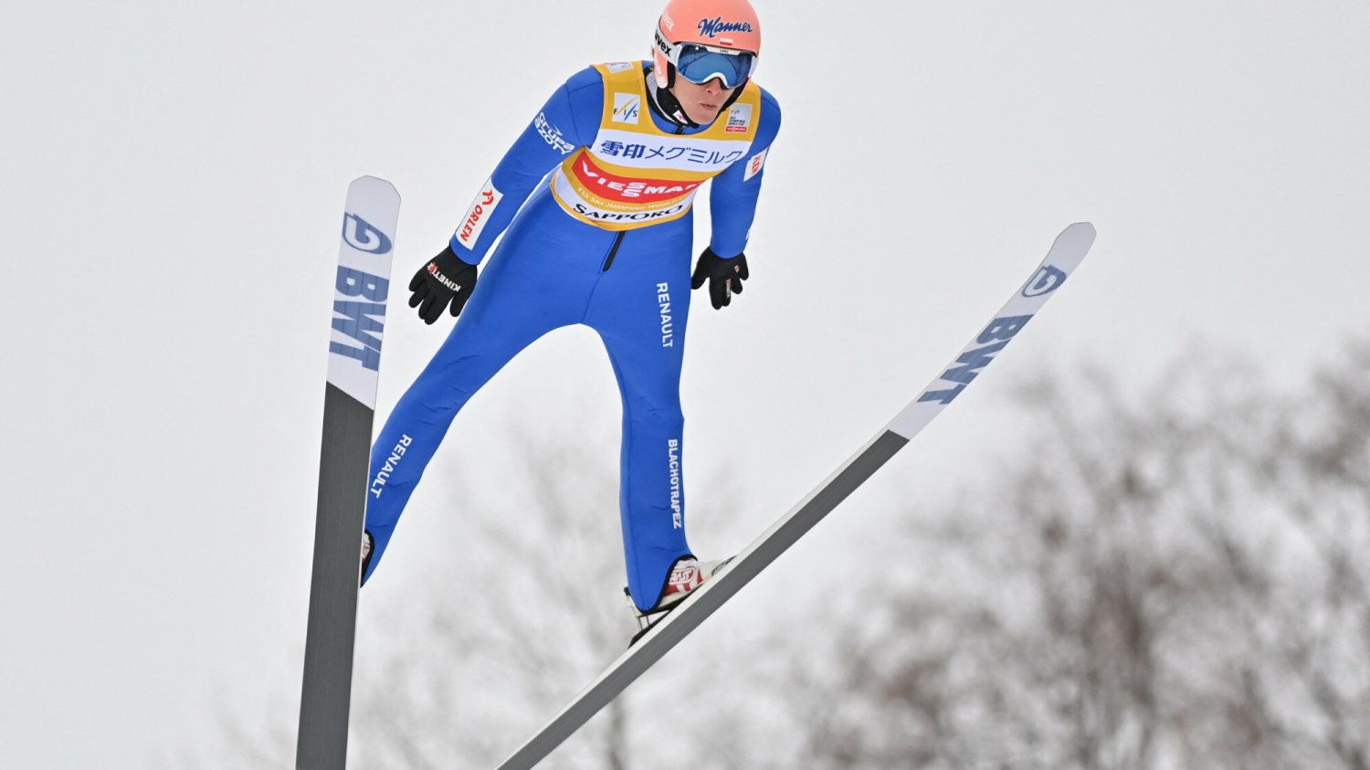 Znakomite skoki Polaków w Sapporo. Kubacki liderem, a Stoch walczy o podium