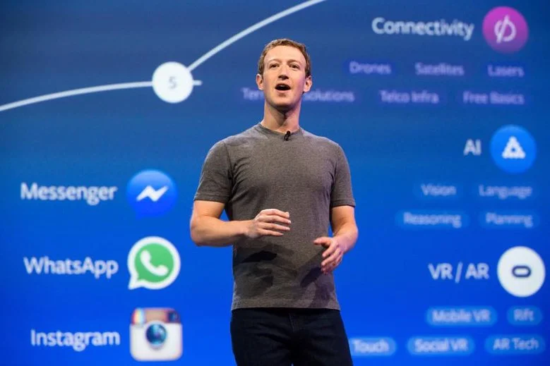 Szef Facebooka zapowiedział integrację Messengera, WhatsApp i Instagrama. Ich użytkownicy będą mogli przesyłać sobie wzajemnie wiadomości.