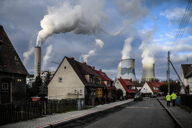 Trybunał Sprawiedliwości UE, na wniosek Czech, kazał wstrzymać wydobycie węgla brunatnego w kopalni Turów.