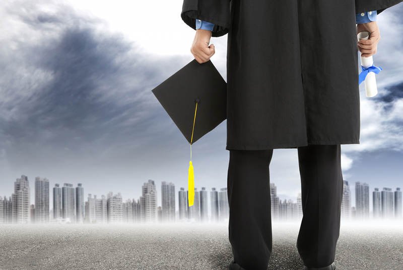 Praca bez wyższego wykształcenia? Okazuje się, że można