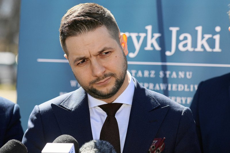 Jaki zaatakował dziennikarza, który skrytykował jego wypowiedź o nauczycielach i Wermachcie.