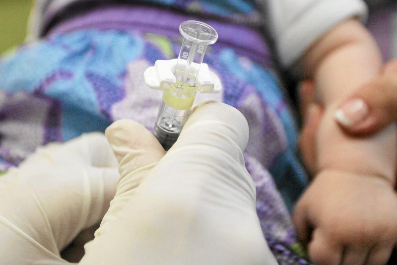 Za kolejne dawki szczepionki rodzice będą musieli zapłacić, mimo że  będzie już w kalendarzu szczepień obowiązkowych.