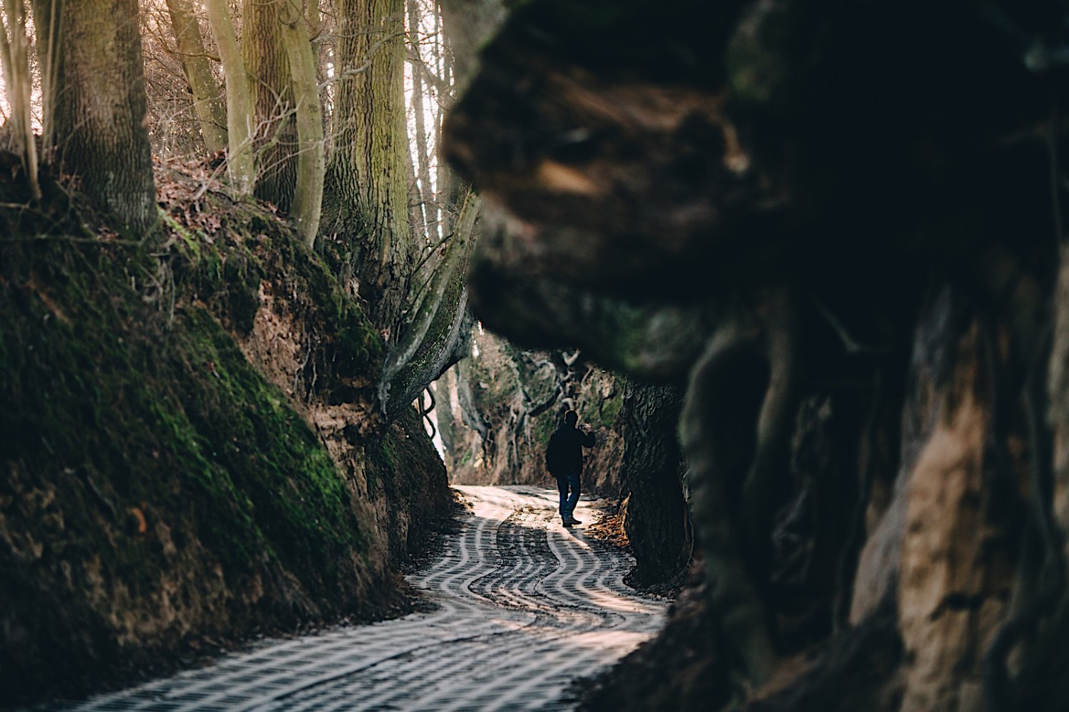 Jedni mówią, że to wąwóz, drudzy, że to głębocznica. W każdym razie jedno z najpiękniejszych miejsc w Kazimierzu Dolnym zostało wybetonowane.