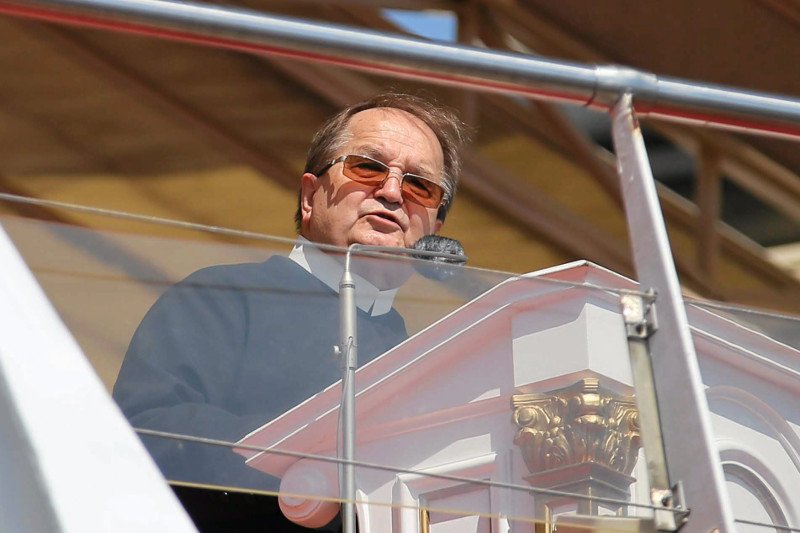 O. Rydzykowi grozi więzienie za nieudzielenie informacji o wpływach na konto swoich fundacji.