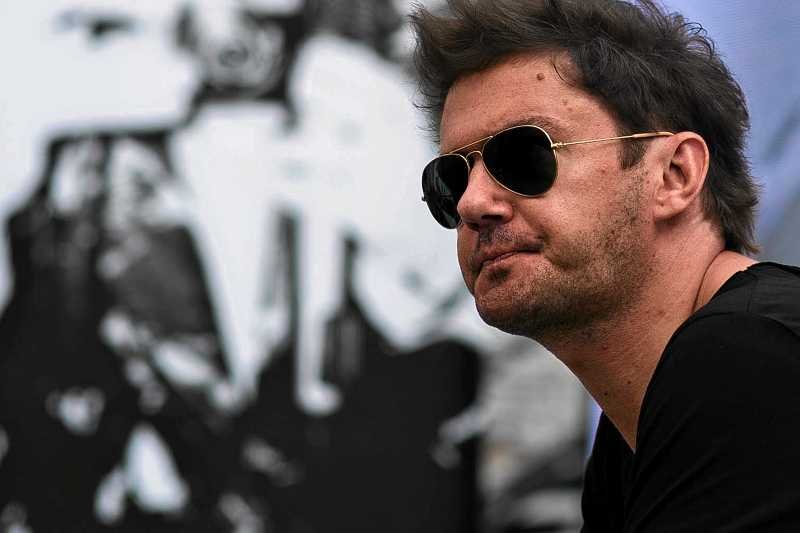 Kuba Wojewódzki właśnie zaczął nową - starą audycję