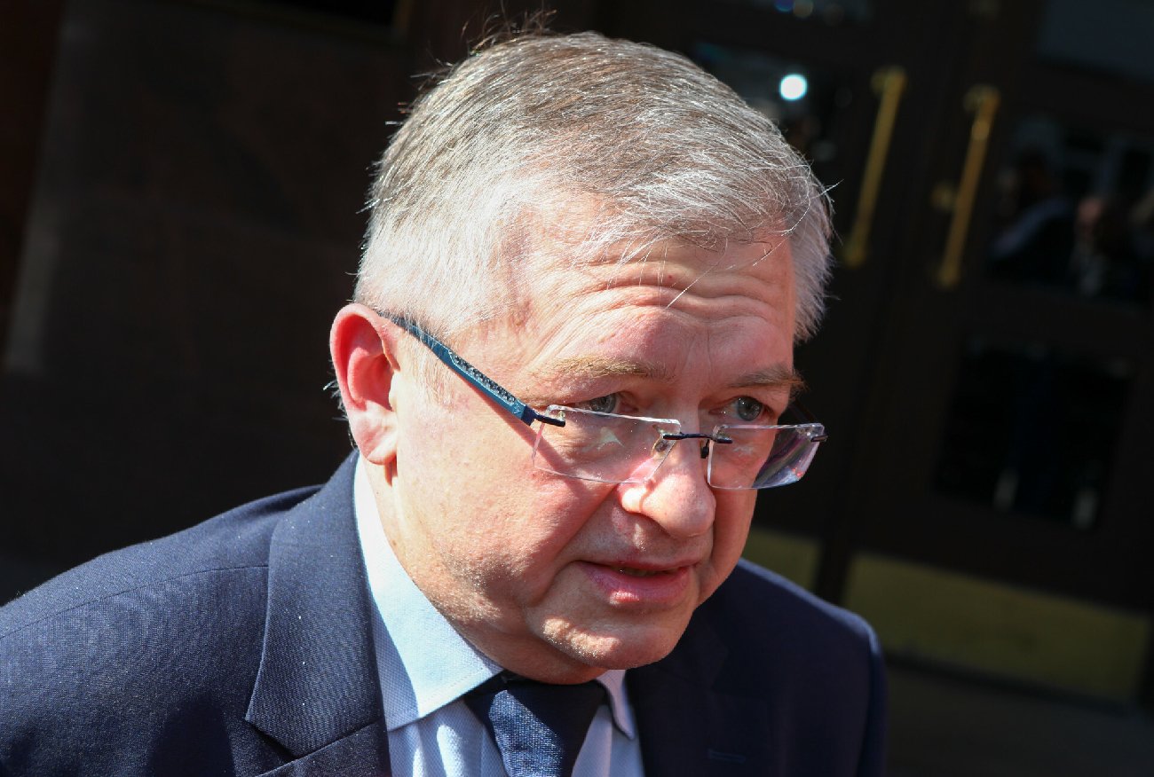 Ambasador Rosji skarży się na brak pieniędzy. Grozi "odpowiednimi krokami"