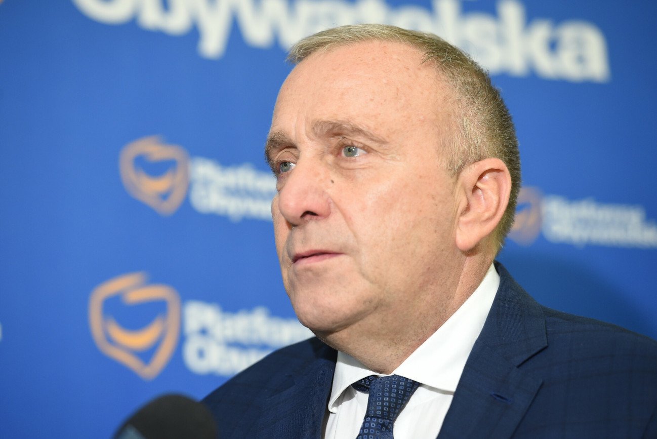 "To stara metoda Kaczyńskiego". Schetyna w rozmowie Olejnik o podsłuchach.