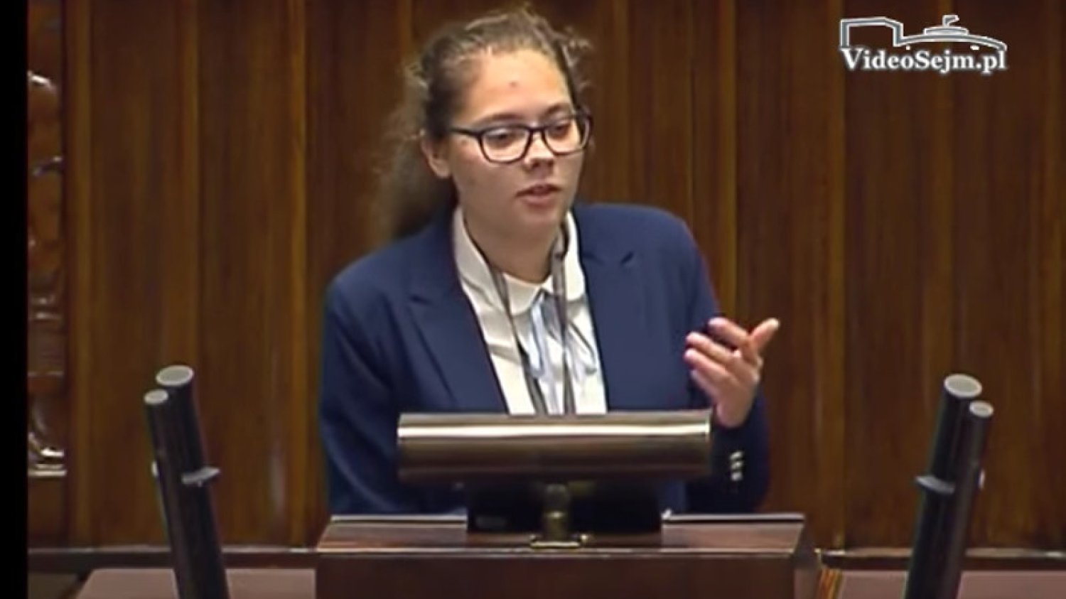 Uznanie internautów zdobyło m.in. ostre wystąpienie "posłanki" Julii Trojanowskiej.