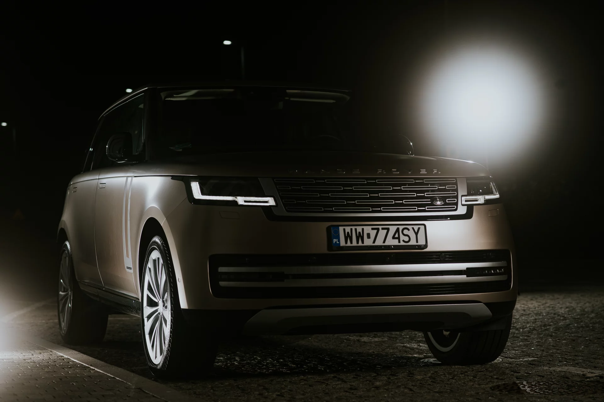 Nowy Range Rover to fenomenalne auto.