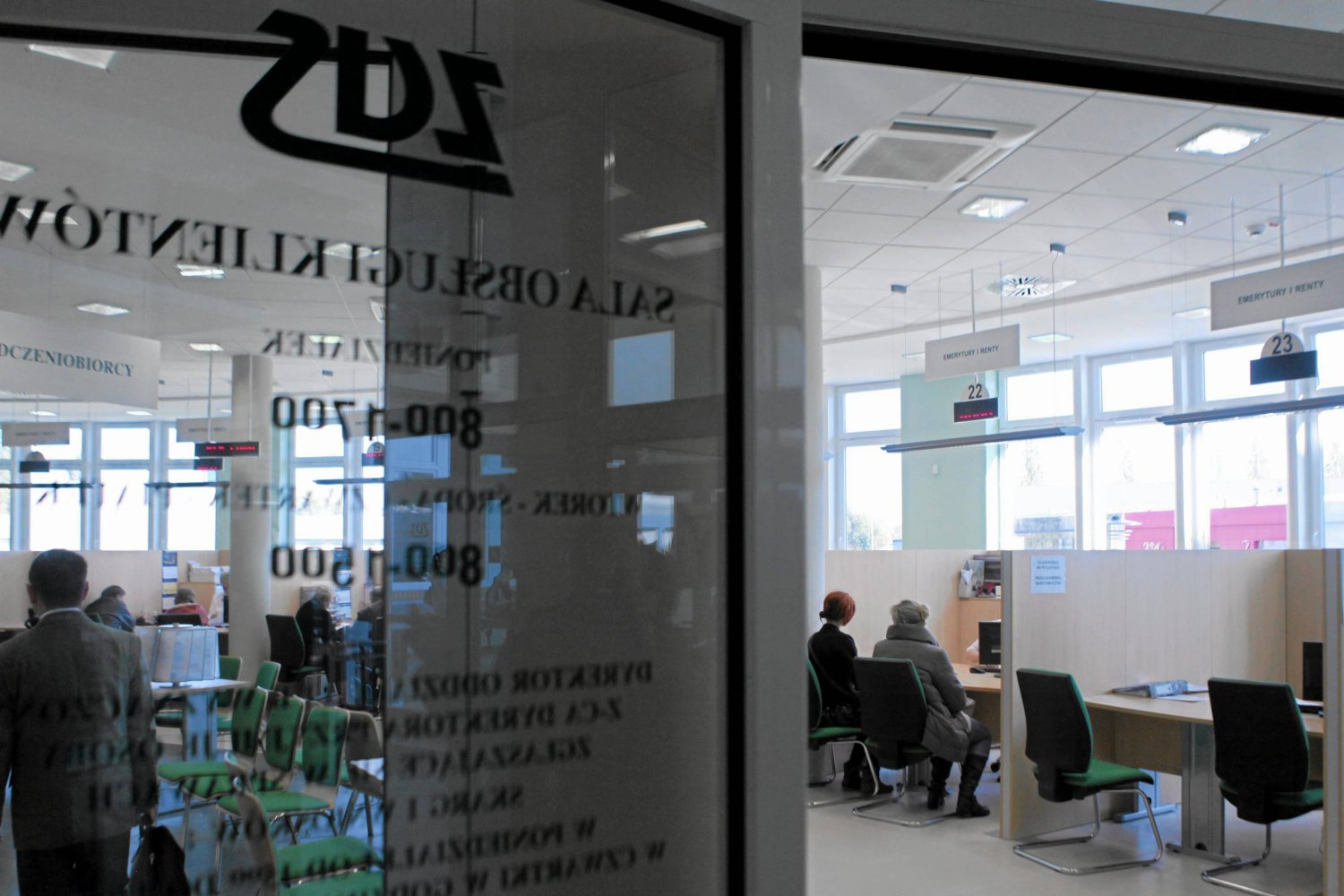 Afera najjaskrawiej widoczna jest w procesie informatyzacji ZUS-u.