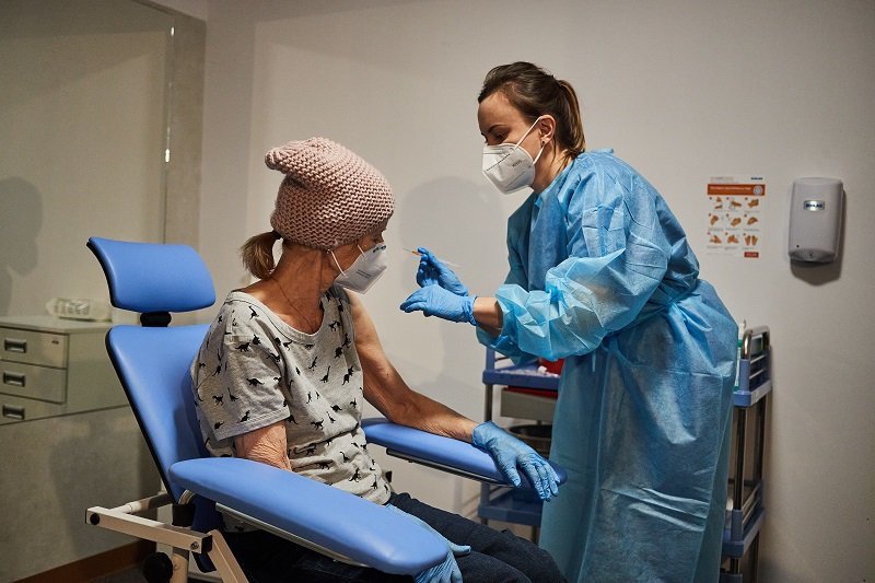 Dostawa szczepionek Moderny opóźni się.